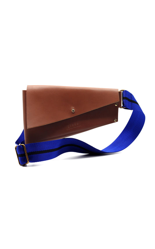 Ginès Atelier - créatif sac banane porte-monnaie ceinture en cuir personnalisé Paris - DIY Cuir personnalisation - Maroquinerie modèle unique - édition limitée fait main cuir upcyclé