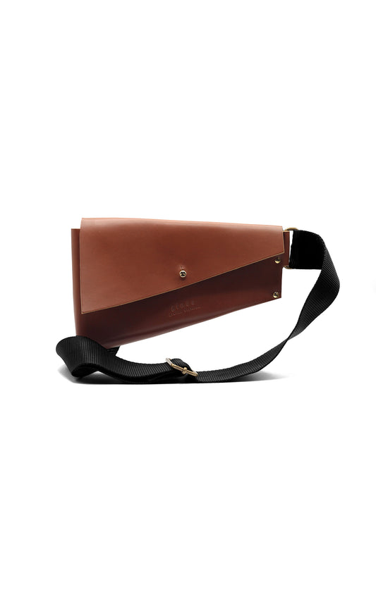 Ginès Atelier - créatif sac banane porte-monnaie ceinture en cuir personnalisé Paris - DIY Cuir personnalisation - Maroquinerie modèle unique - édition limitée fait main cuir upcyclé