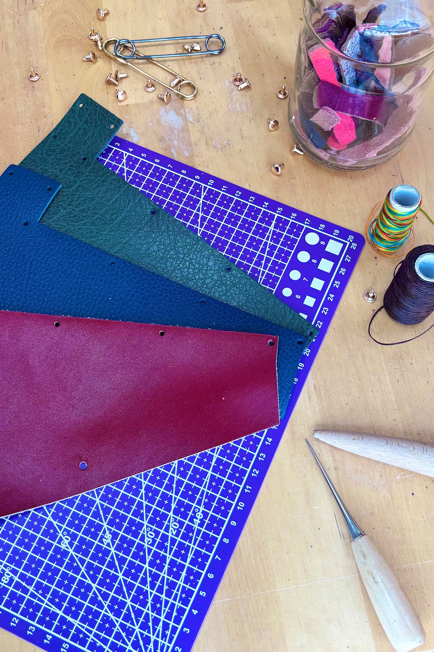 Atelier Créatif Maroquinerie - Personnalisation Sac Sacoche Banane Cuir
