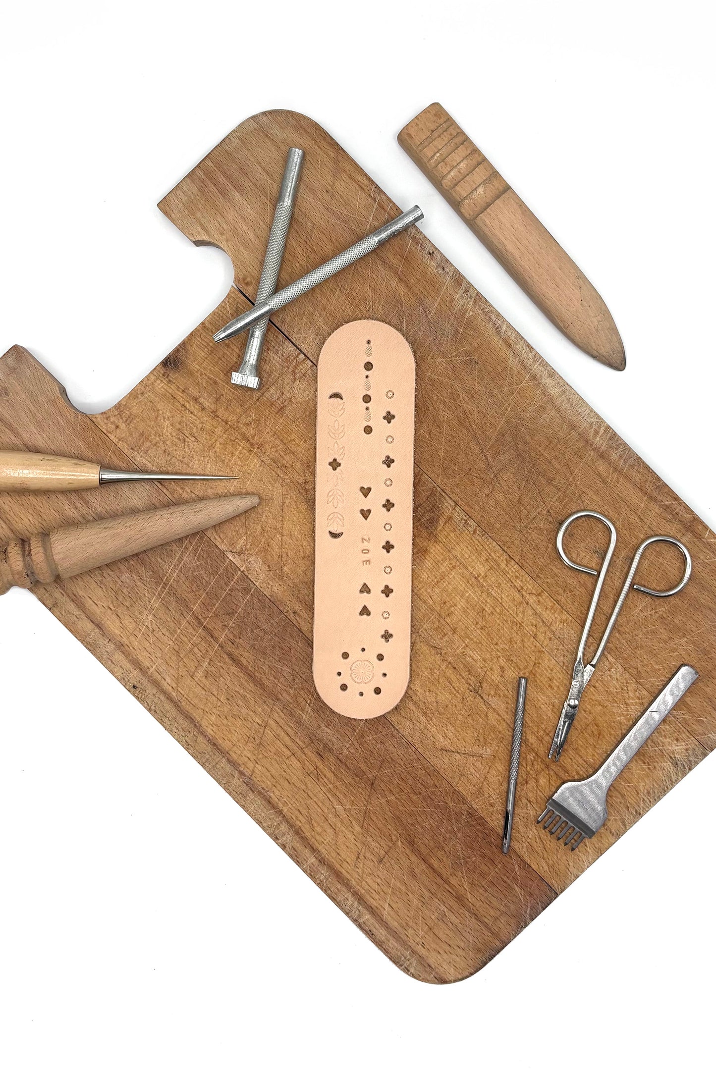 Creative Leather Goods Workshop - Leather Belt Personalization