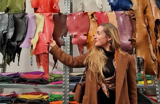 Comment reconnaître un cuir de qualité en maroquinerie ? Les signes qui ne trompent pas