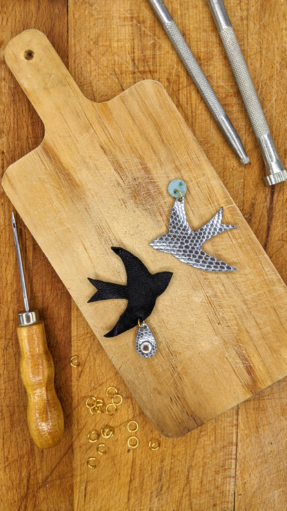 Atelier Créatif Maroquinerie - Personnalisation Boucles d'Oreille