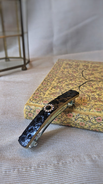 The Attaching Barrette - Fir Green 