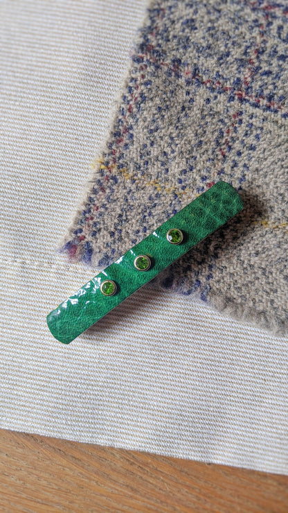 The Attaching Barrette - Fir Green 