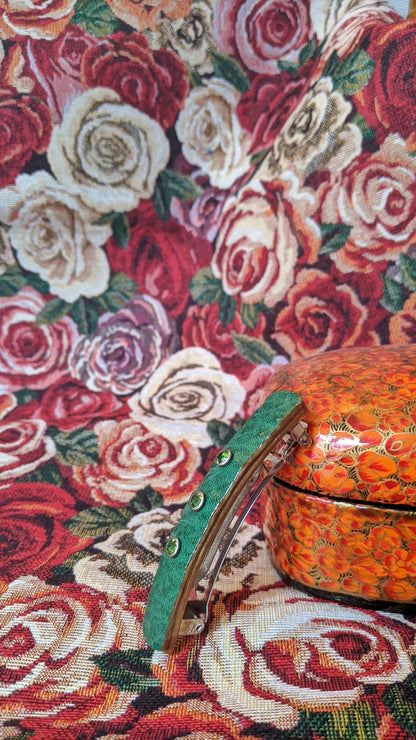 The Attaching Barrette - Fir Green 