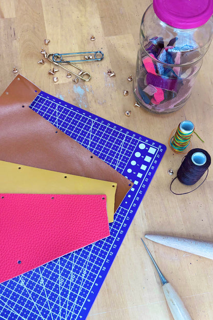 Atelier Créatif Maroquinerie - Personnalisation Sac Sacoche Banane Cuir
