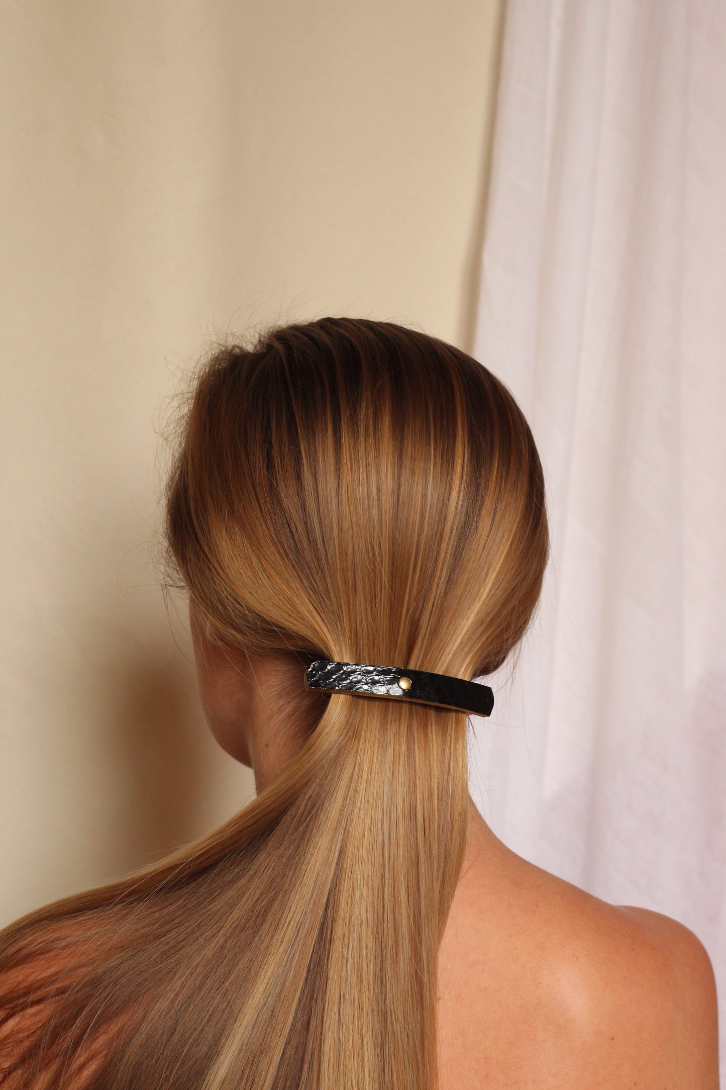 Atelier Créatif Maroquinerie - Personnalisation Barrette à Cheveux Cuir