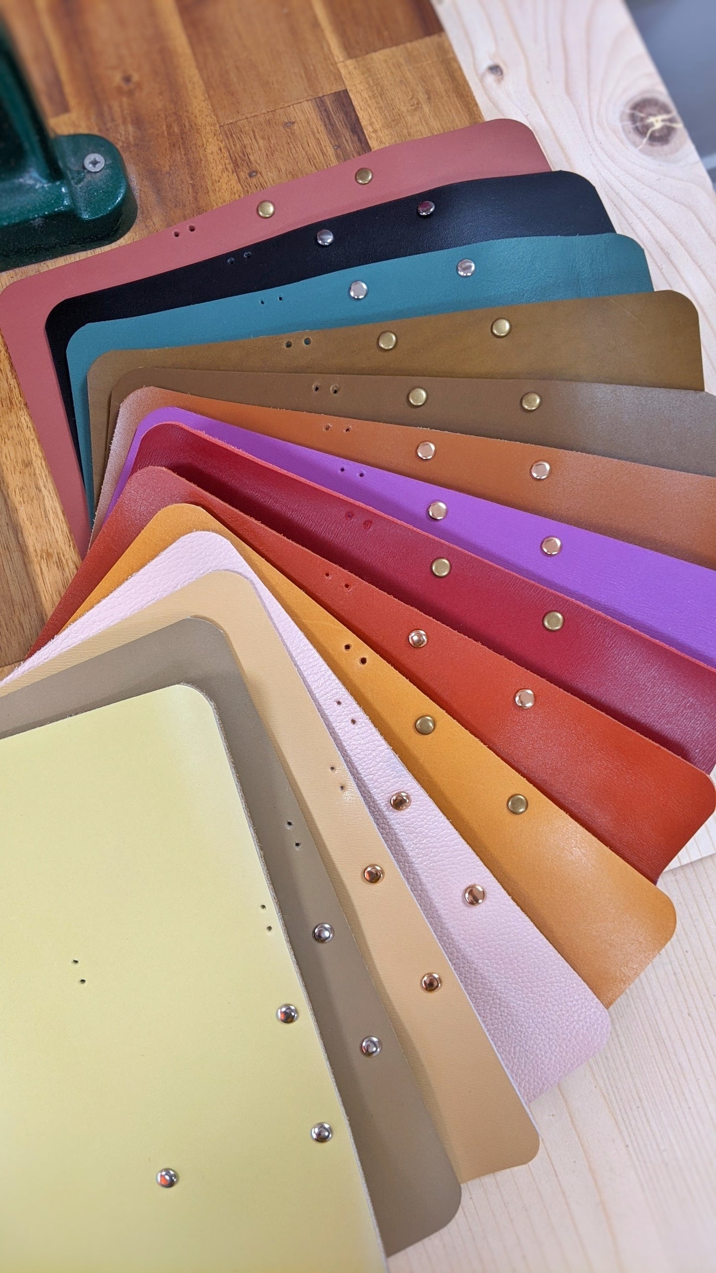 Atelier Créatif Maroquinerie - Personnalisation Carnet Cuir