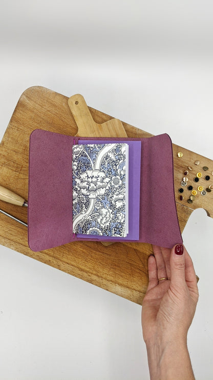 Atelier Créatif Maroquinerie - Personnalisation Carnet Cuir